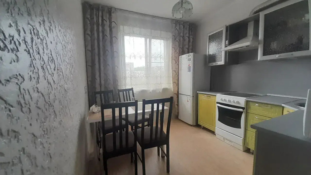 Квартира на улице Молодогвардейцев 41Г