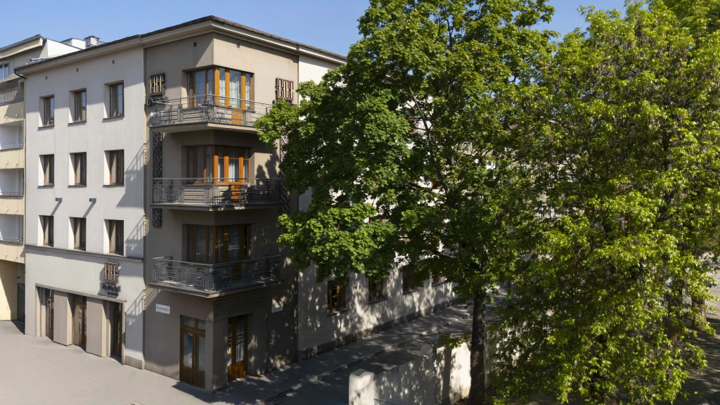Апарт-отель LivInn Aparthotel