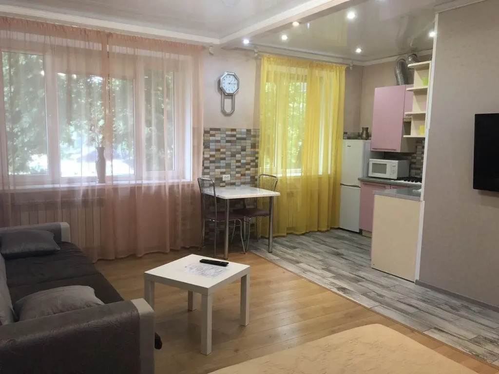 Квартира на Улице Театральной 17