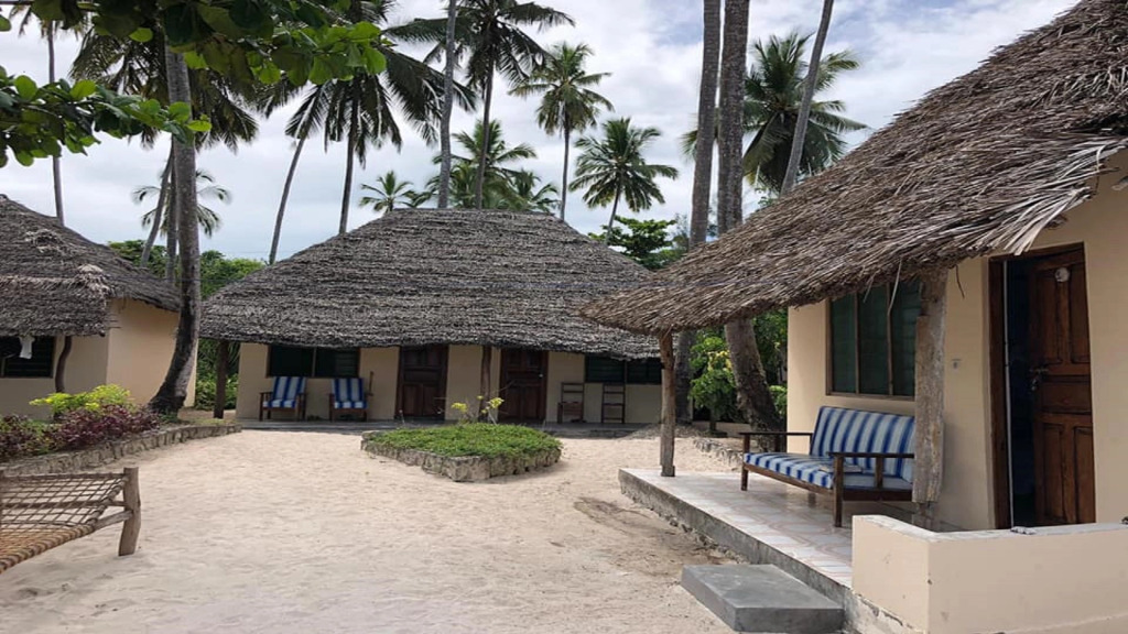 Вилла Family Beach Bungalows