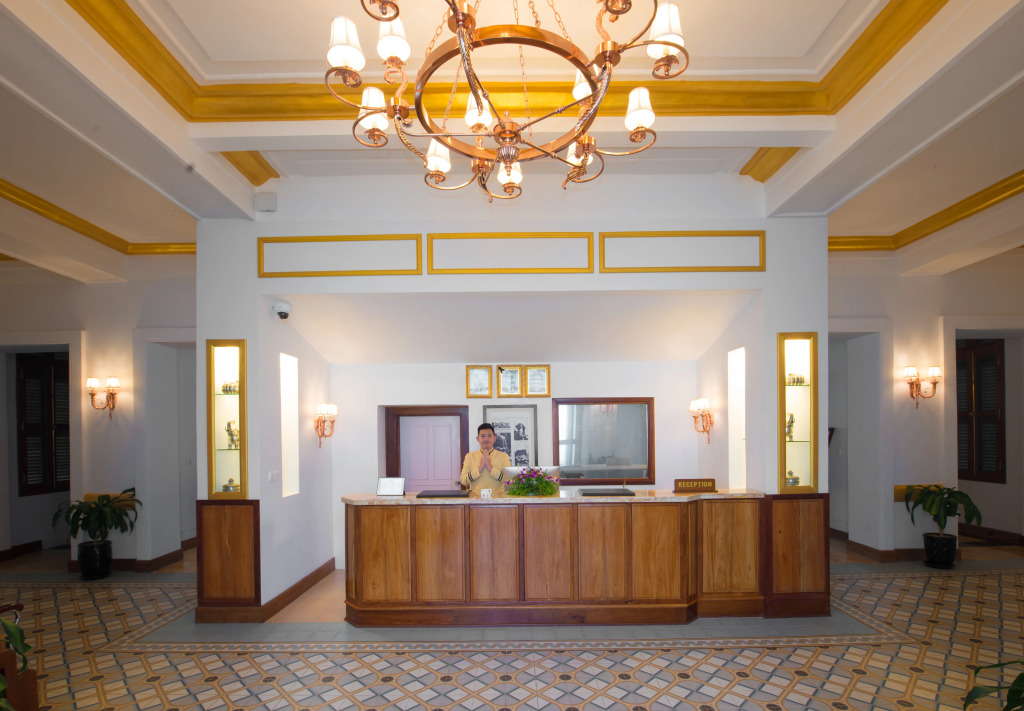 Le Bokor Palace