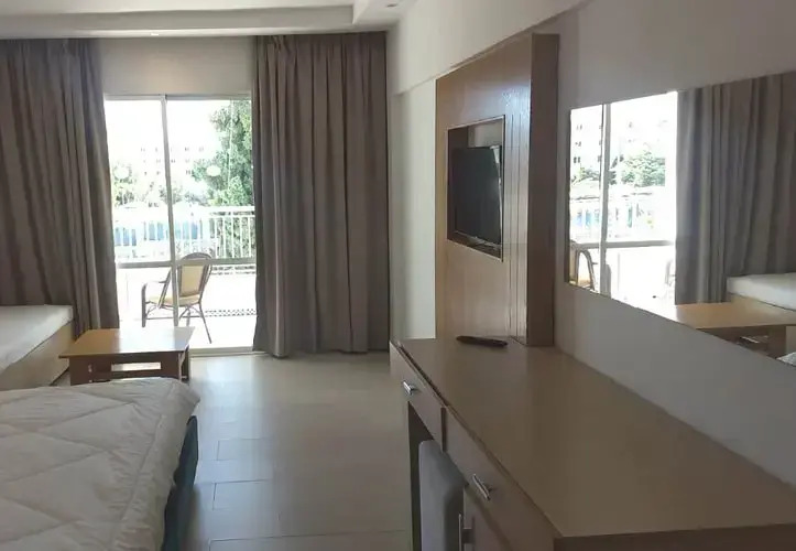 Отель Golf Residence