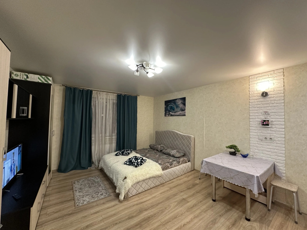 Квартира студия на Курыжова 30