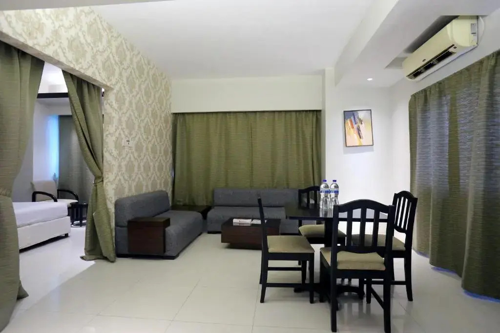 Orchid Business Hotel