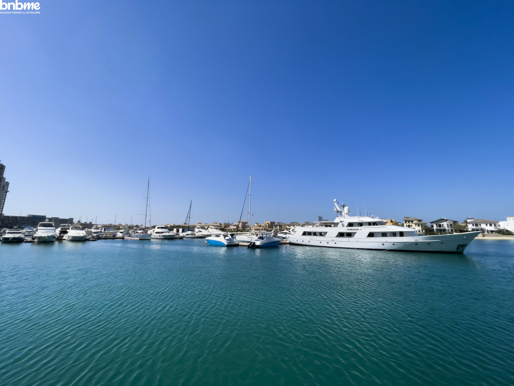 Апартаменты bnbmehomes | Look over the Palm and Arabian Sea-504