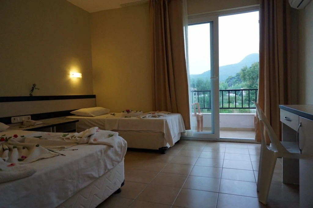 Отель Aybel Inn
