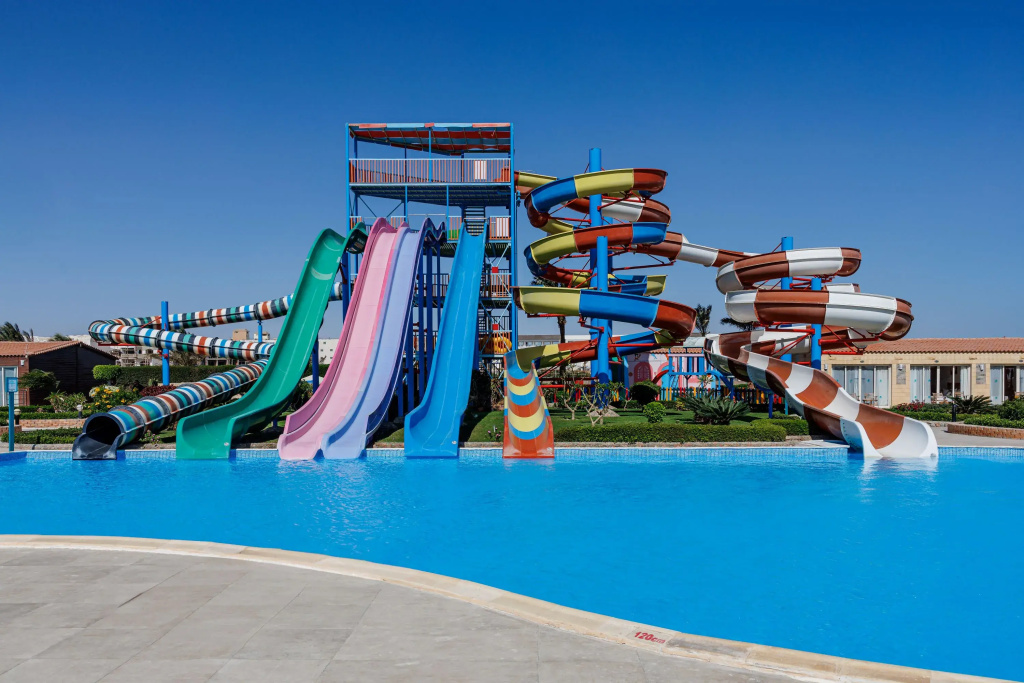 Sunrise Alora Aqua Park Resort