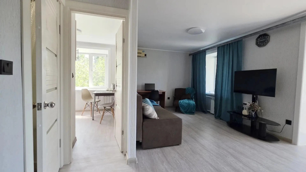 Квартира Вблизи Аэропорта и ТЦ Стрелка