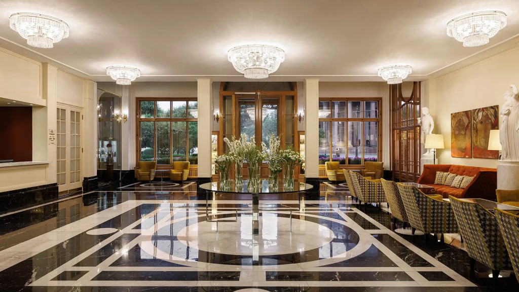 Angleterre Hotel