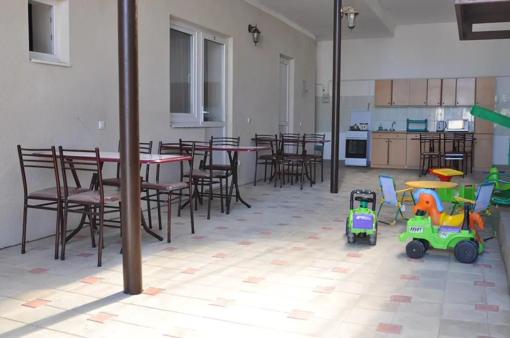 Aleksandra Guest House