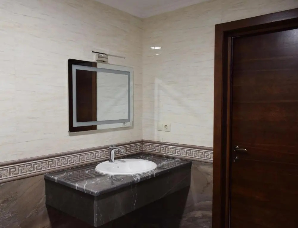 Mirotel Hotel