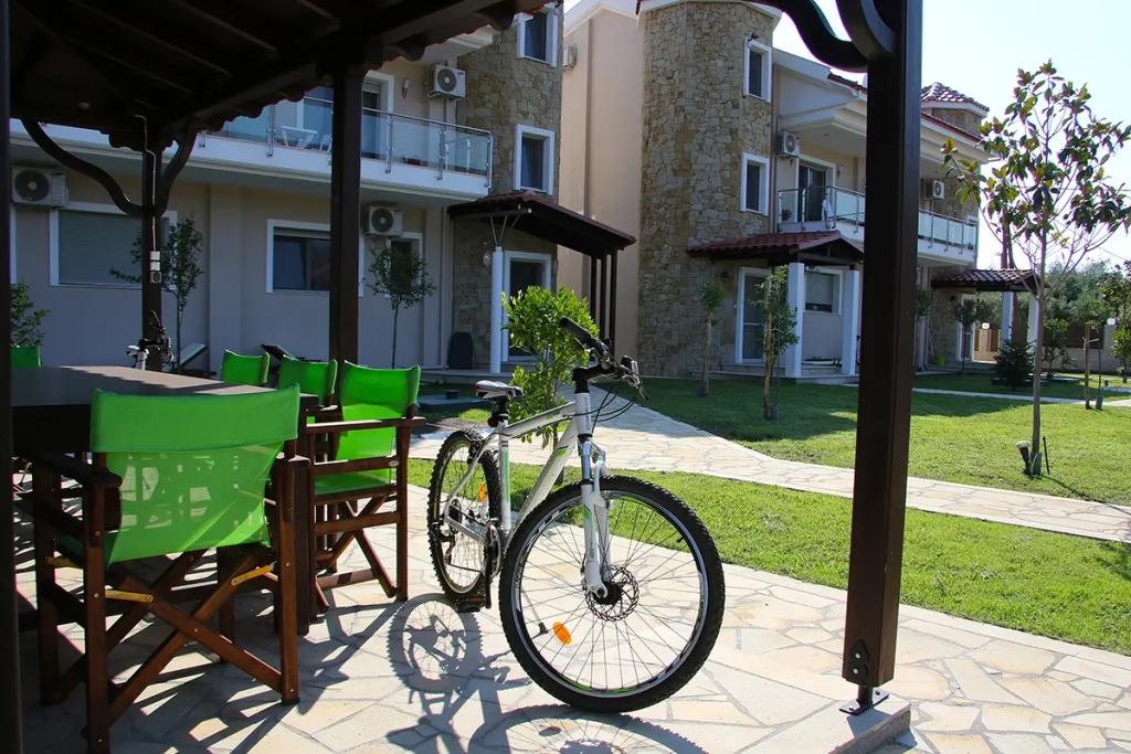 Вилла Toroni Luxury Villas- White Villa