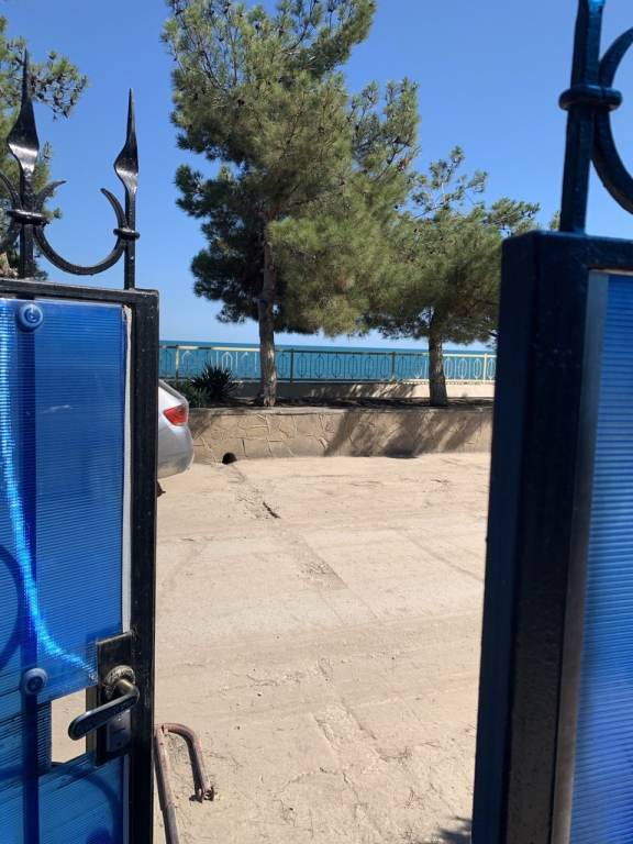 Квартира Первый этаж на первой линии у моря
