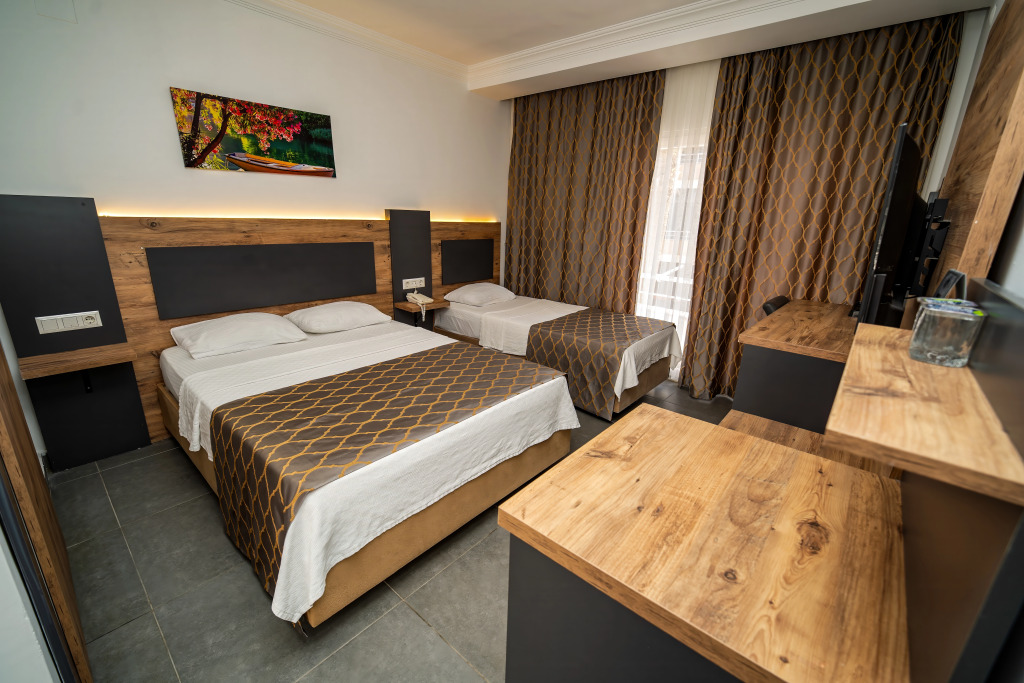 Club Efes Otel