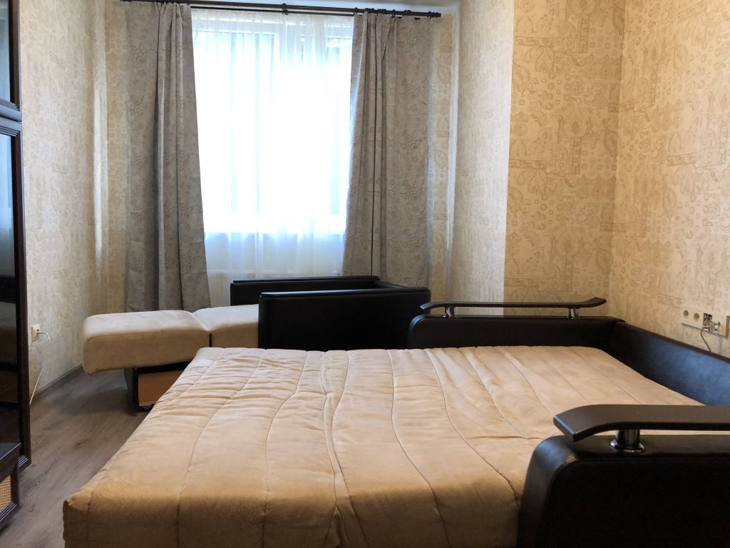 Apartments Апартаменты на Ракова 2