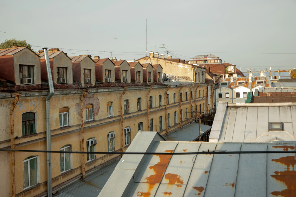 Отель Истории Крыш (Roof Story)