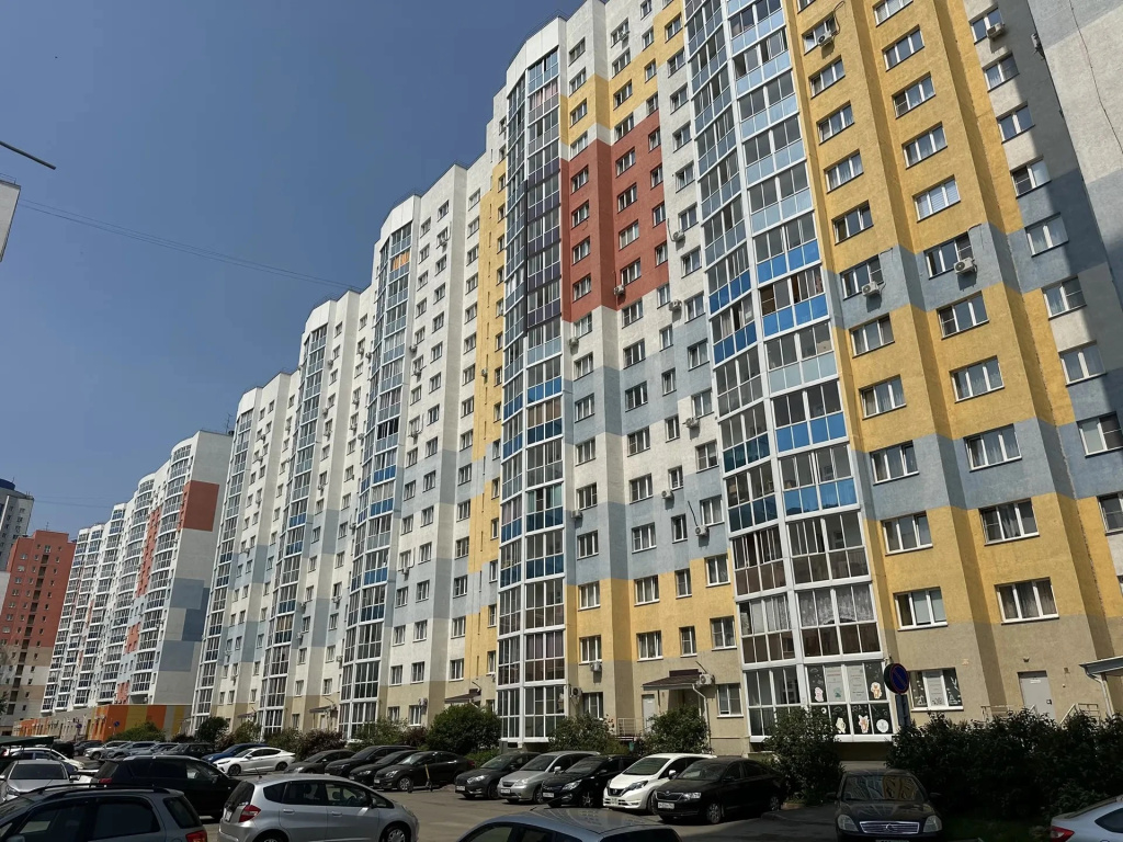 Апартаменты Сибирь House напротив Кузбасс-Арена,  Кассационный суд, Ледовый дворец