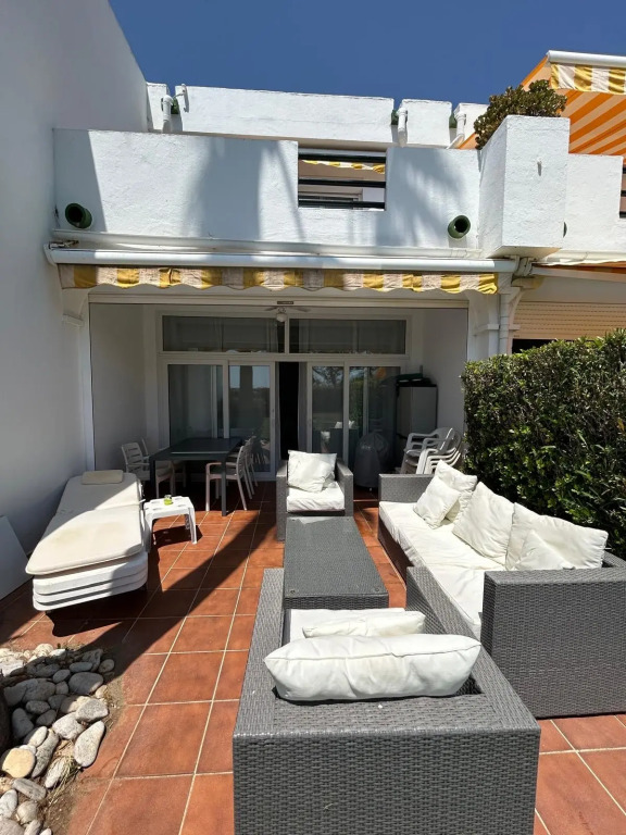 Вилла Townhouse in Marbella near Puerto Banus-Heated pool