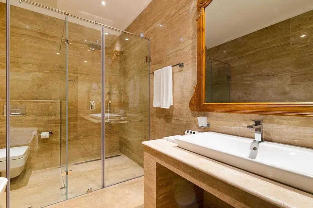 Отель Hotel Araliya Red -Nuwara Eliya