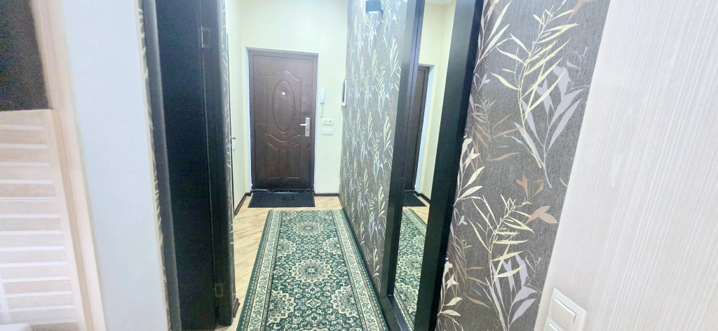 Квартира Золотой квадрат Достык Кабанбай Батыра