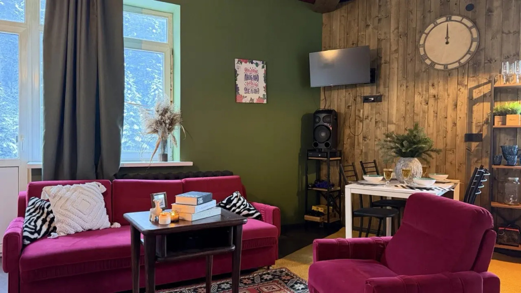Апартаменты ArtHouse Dombay 15