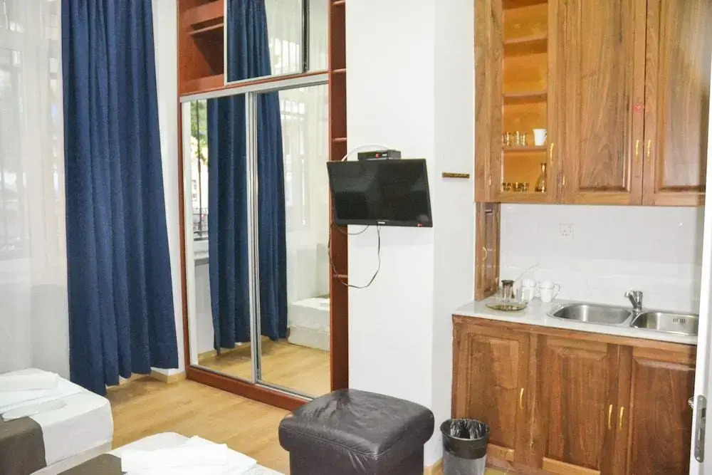 Piccolo Hotel Vake