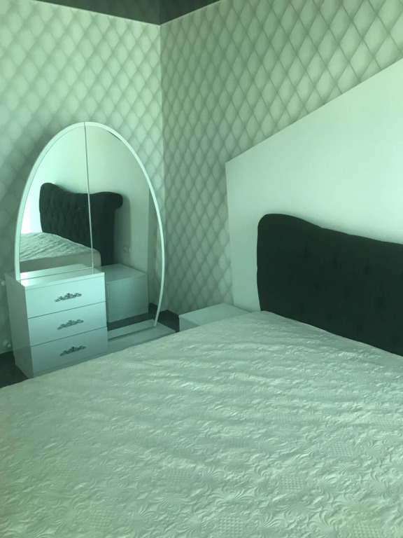 Mega Palace Apartments