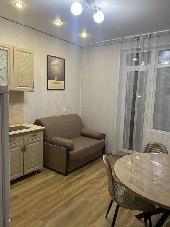 Квартира на Самаровской улице 4