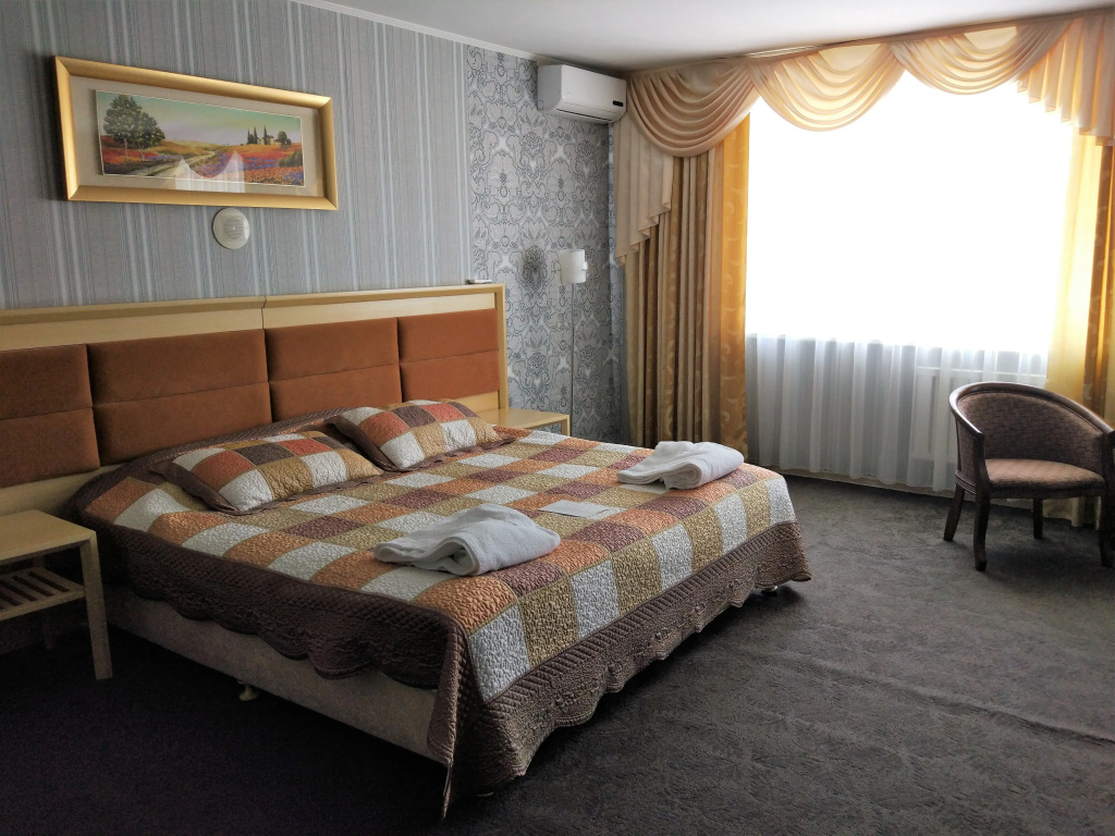 Двухместный номер Comfort (двуспальная кровать)