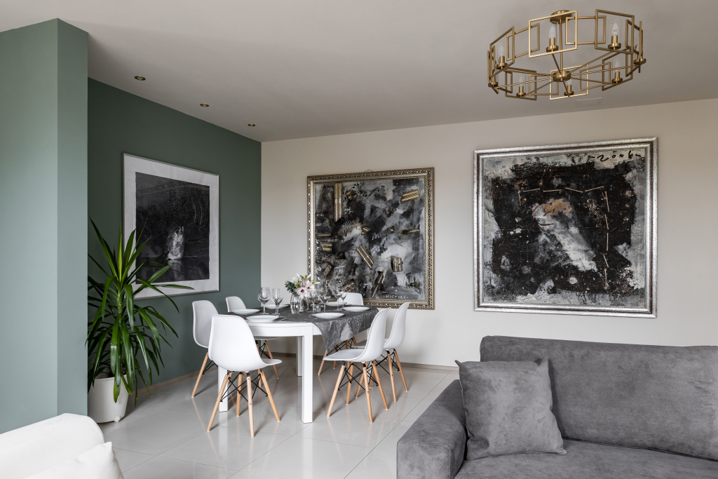 МАНСАРДА 170м² с Балконом от Minin Apartments
