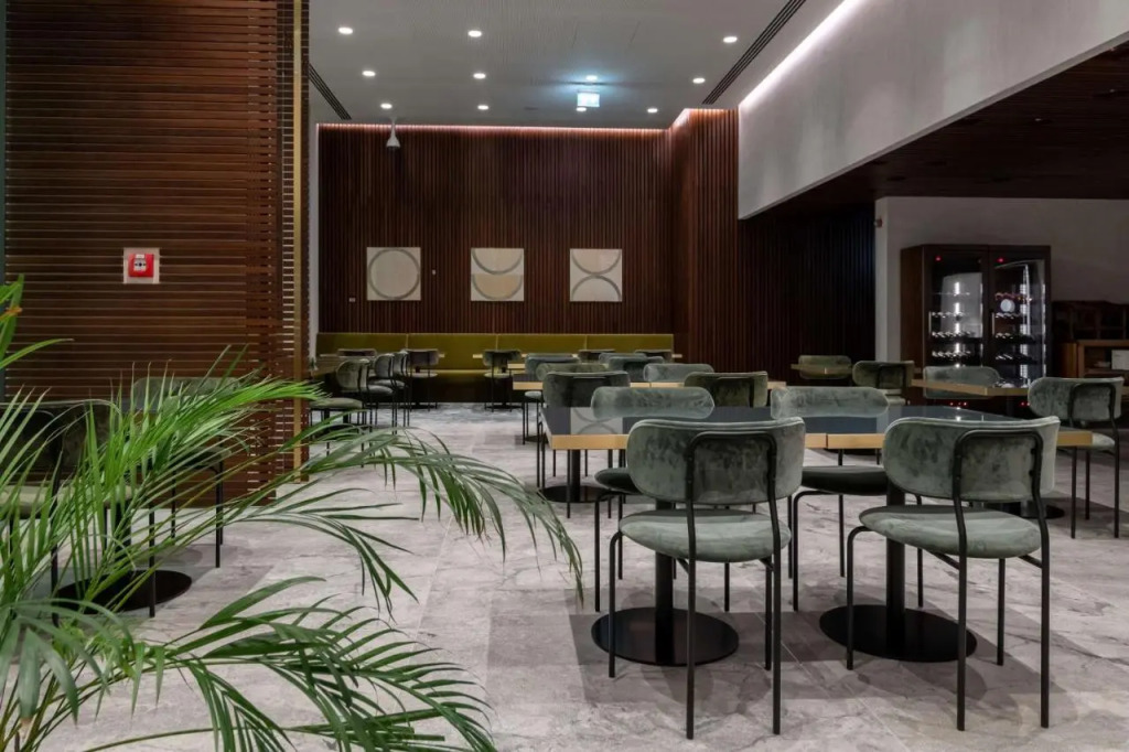 Отель Hilton Garden Inn Tbilisi Chavchavadze