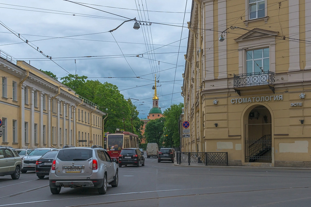 Квартира-студия для троих у Русского музея Дом Художников BookingSPB