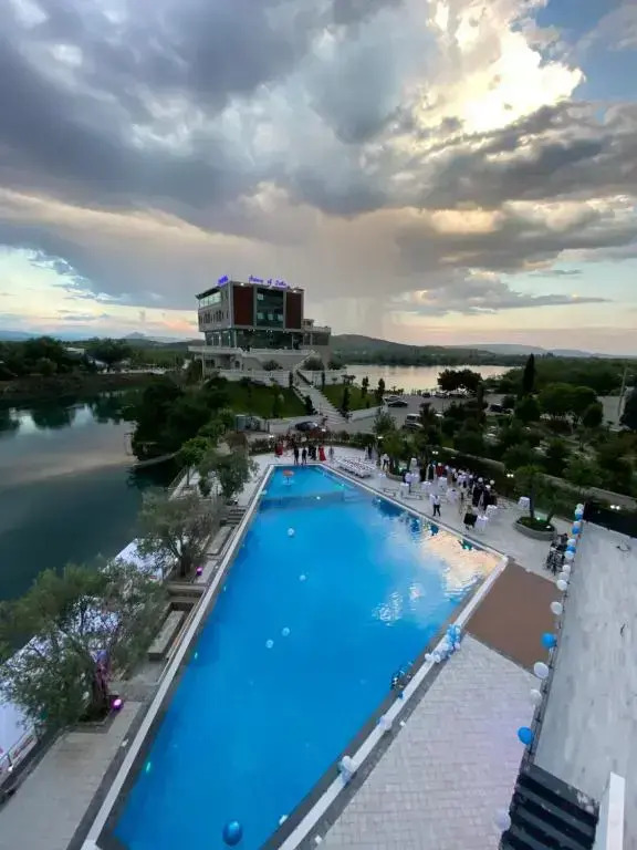 Отель Prince of lake