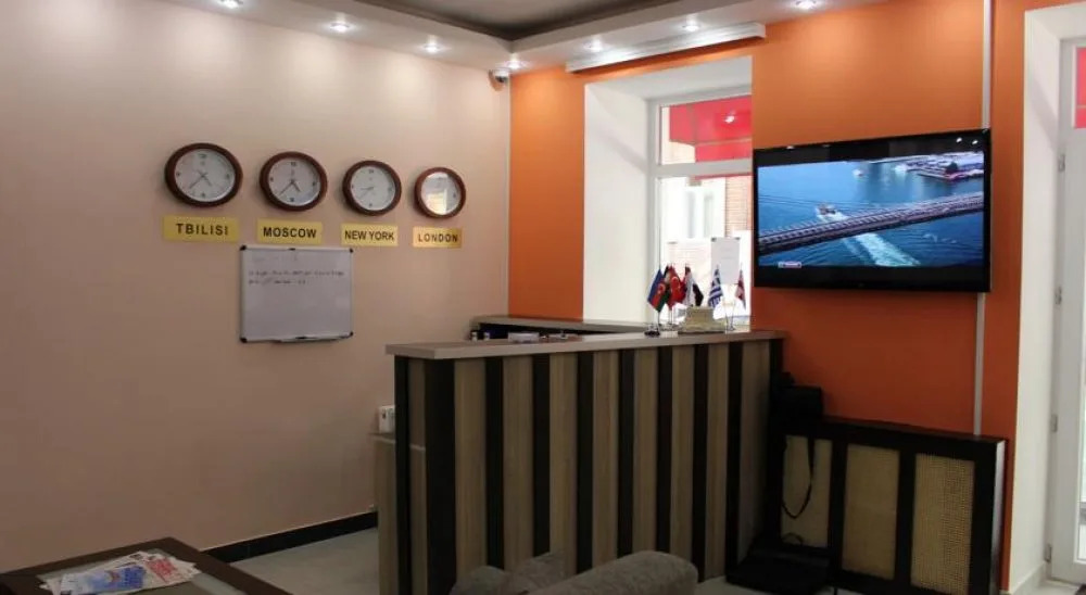Almeto Hotel & Rooms