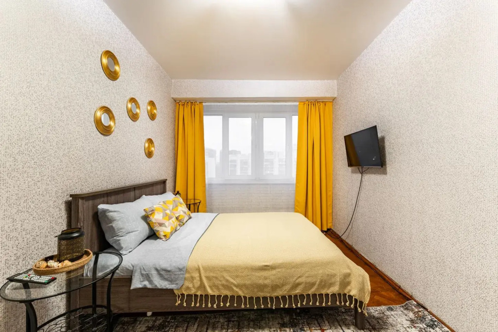 Ryadom s Parkom Flat