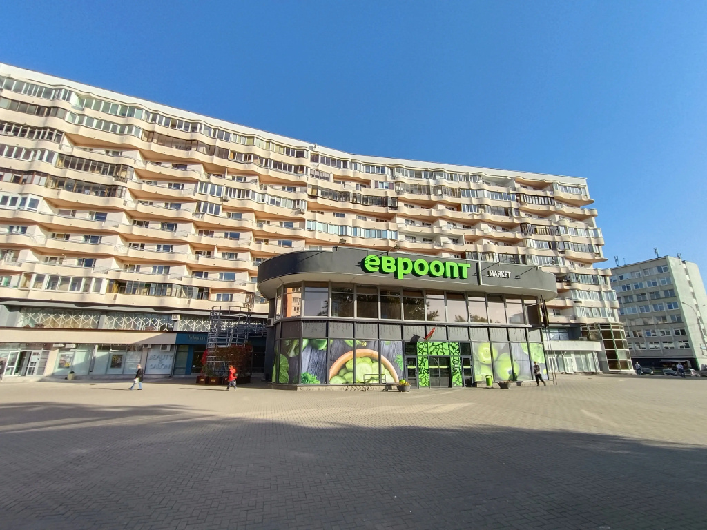 Квартира с балконом-террасой в туристическом центре