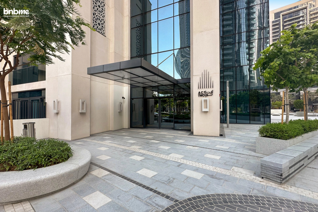 Апартаенты Bnbmehomes | Modern 2BR Treasure nr Dubai Fountain - 3302