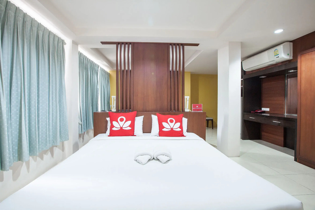 Отель ZEN Rooms Chaofa East Road