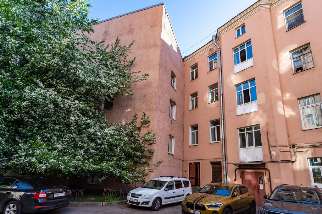 Квартира Стильная квартира у Сенной площади с парковкой