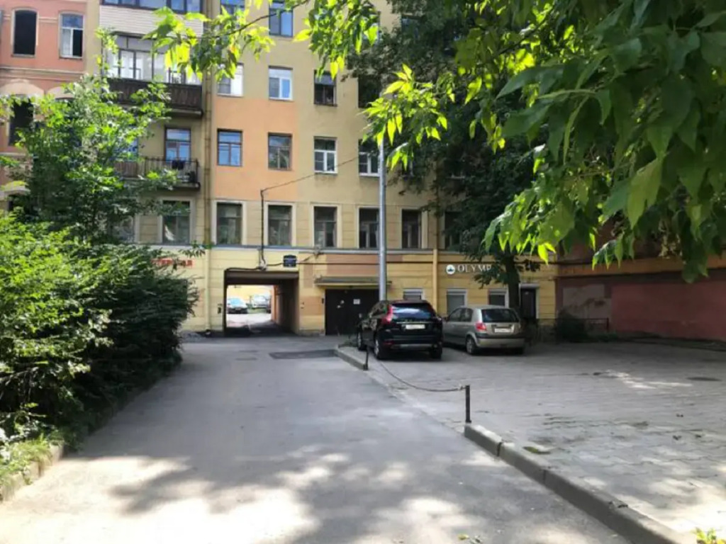 V Peterburgskom Stile Apartments