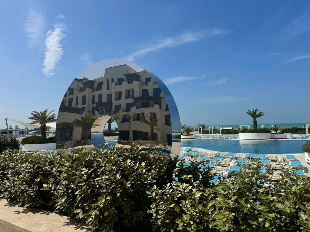 Sea Breeze Apartment