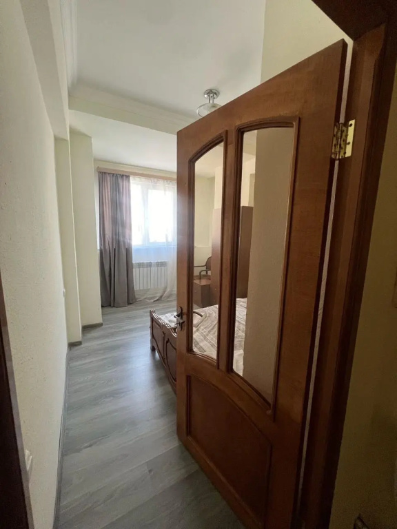 Квартира The apartment is located on Republic Square. It has one living room and one bedroom