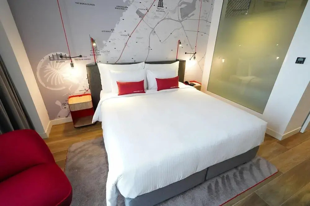 Отель IntercityHotel Dubai Jaddaf Waterfront