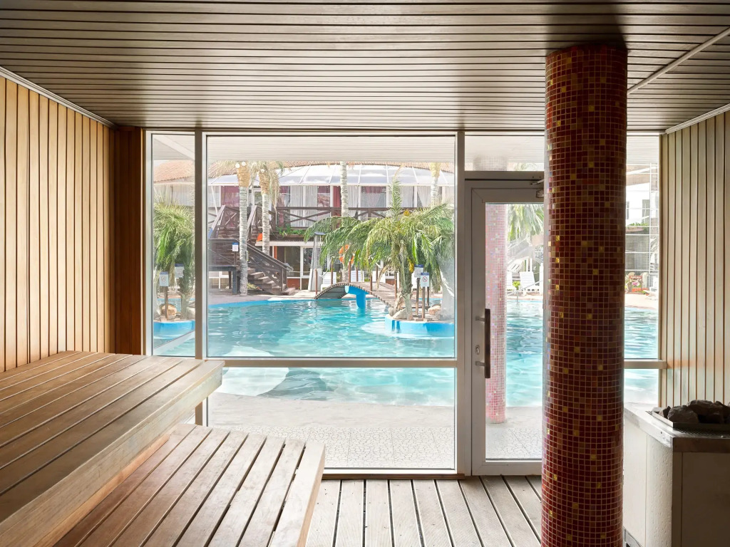 Гостиничный комплекс Dolphin Planet Hotel & SPA
