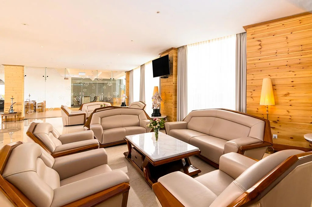 Отель Hotel Araliya Red -Nuwara Eliya
