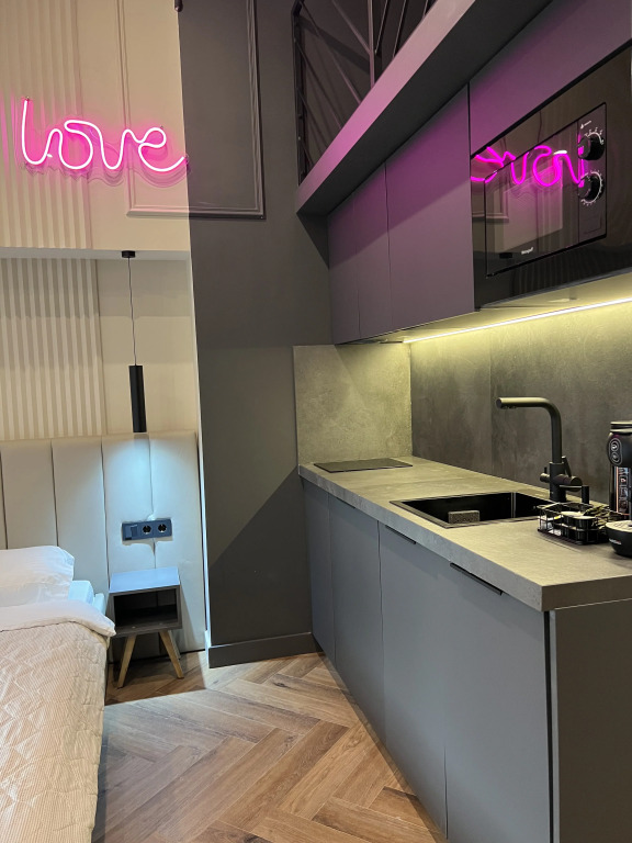 Апартаменты Family Luxury Apartments 4 (без вида - ремонт фасада; временно)