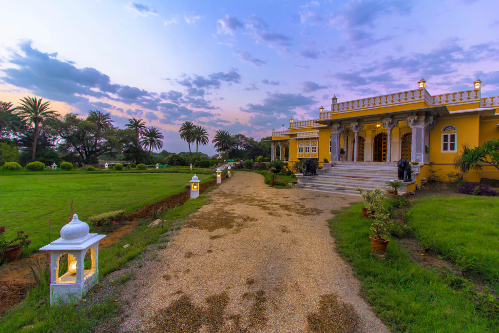 Dev Shree Relais and Châteaux Luxury Hotel Deogarh
