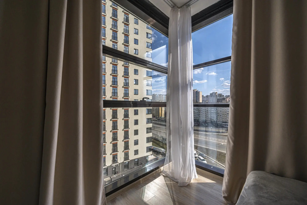 U Metro Apartments