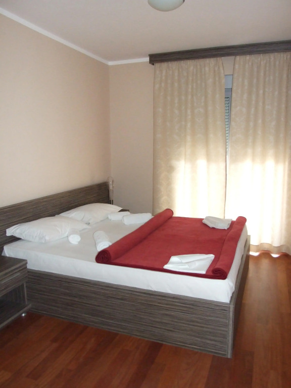 Beachfront Apartments Oaza 2