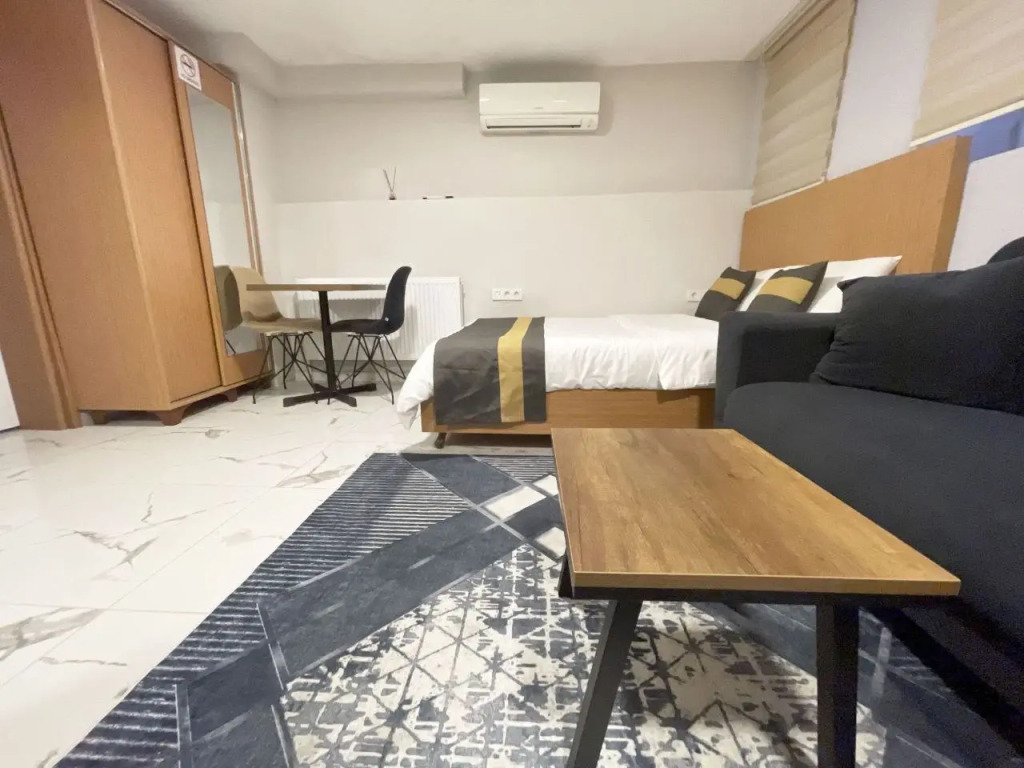 Апартаменты Basement With Fast WiFi And AC